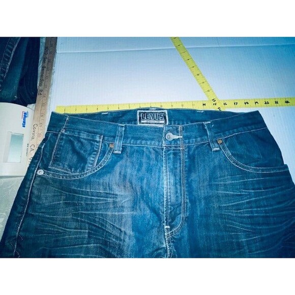 Levis 514 Mens Jeans 38x32 Blue Denim Slim Straight Medium Wash Retro Pockets - Picture 5 of 16
